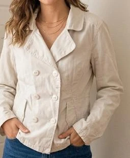 Chaqueta corta cruzada beige Bershka Talla S estilo gabardina